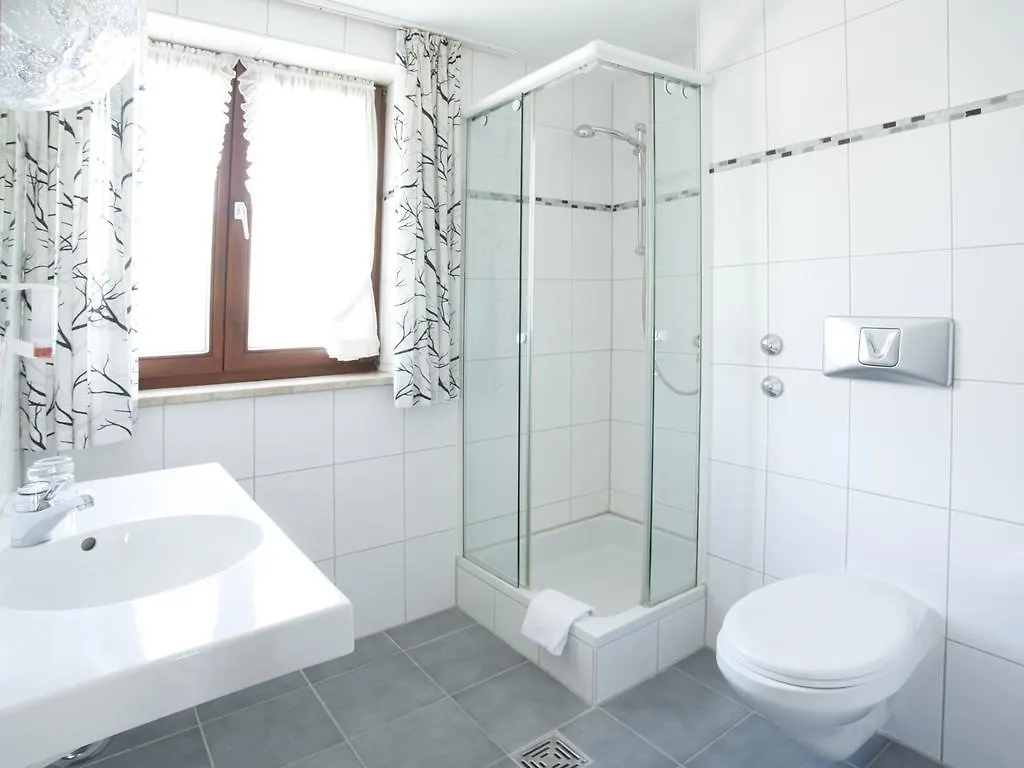 Hotel Garni Zum Gockl Unterfoehring